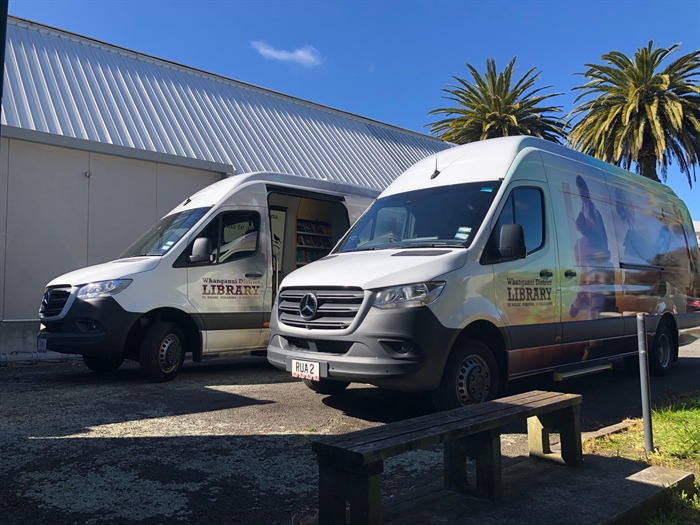 Meet Tahi and Rua Whanganui's new library vans!
